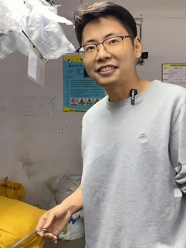 义乌老板卖拉链最低不到一毛钱年销3000万(图3)